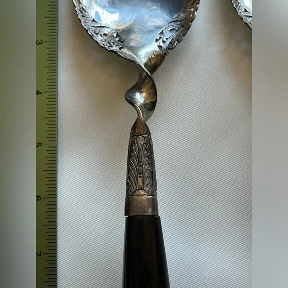 Vintage Collectible Silver Plated Large Salad Serving Spoon and Fork. - Picture 4 of 8